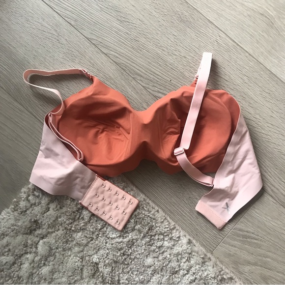 NEW Knix Bra size 4 - Picture 2 of 4